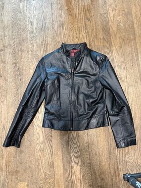 Women's Black Leather Zip-Up Moto Jacket